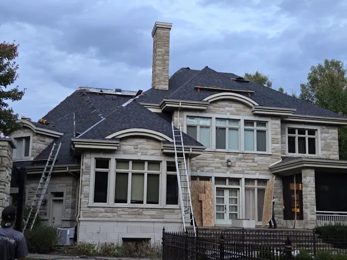TT Sheltered roofing Picture 3