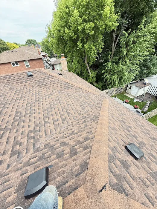 Outstanding roofing Picture 2