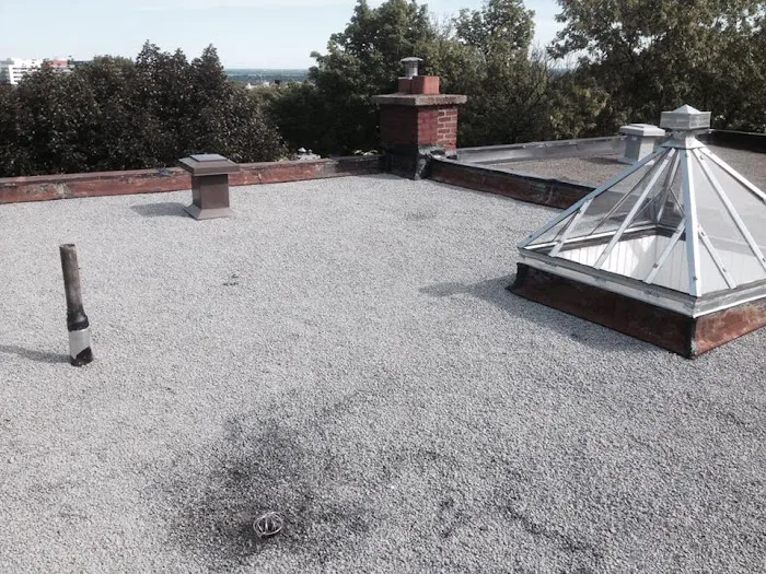 Couvreurs Demos Roofing Inc Picture 4