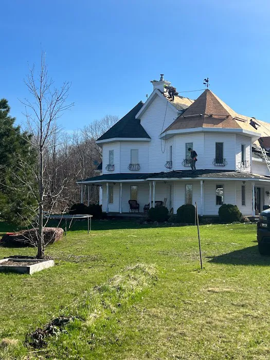 H&E Construction Inc, Division Toiture - Toit plat Lachine Picture 4