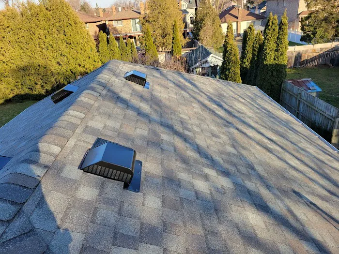 PD Roofing Picture 1