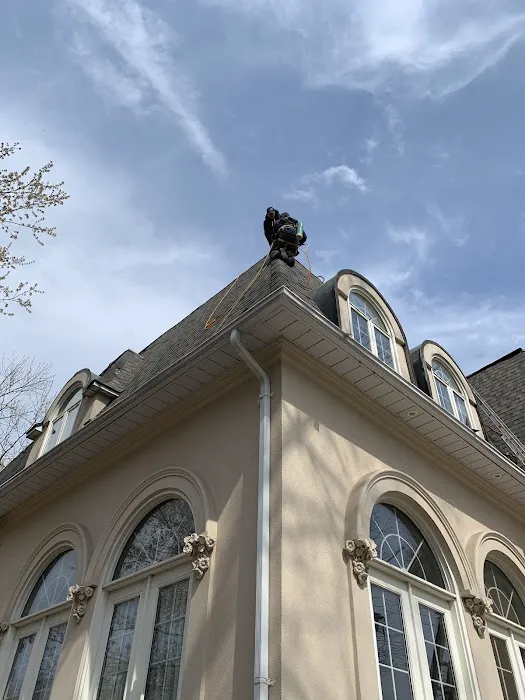 Honest Roofing INC Picture 3
