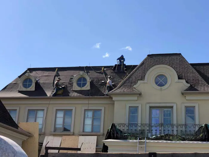 Guildwood Roofing Ltd Picture 1