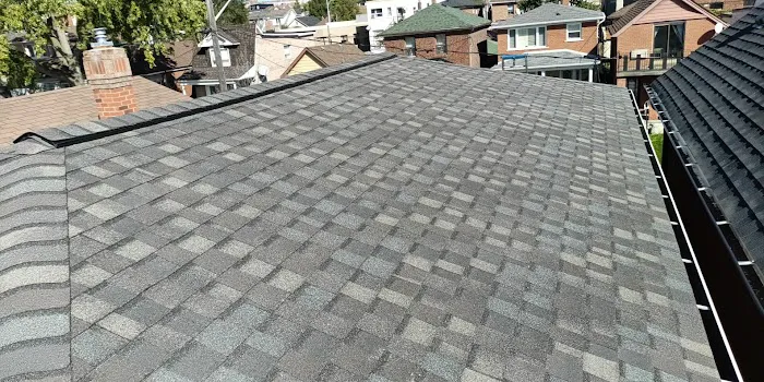 The Roof Technician Toronto - Roof Repairs - Flat Roofing - Skylights Picture 1