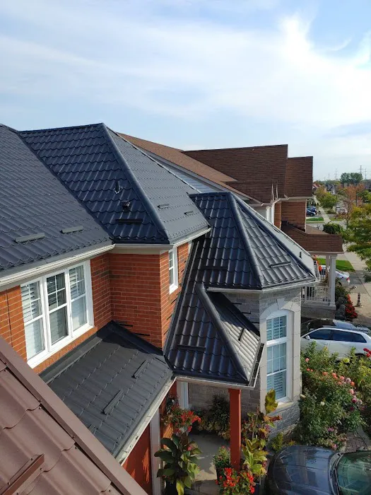 Markham Metal Roofing | PMR Team Inc. | Professional Metal Roofers Picture 6