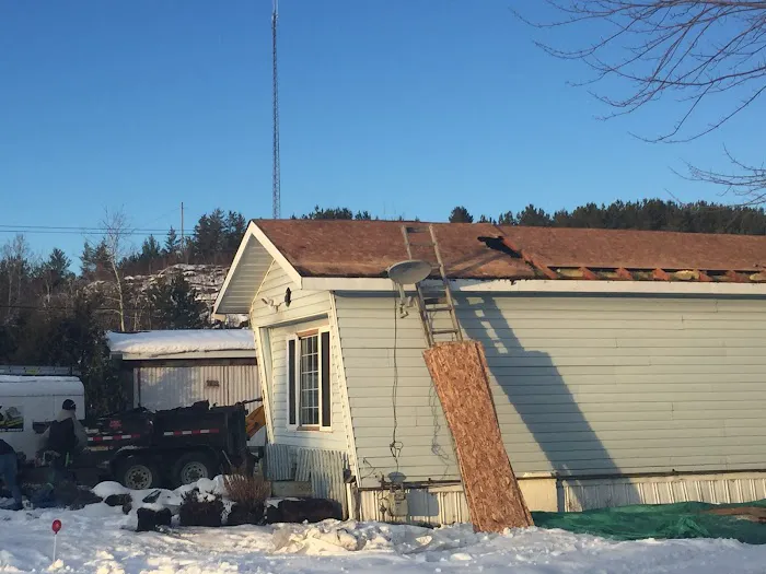 CHR Roofing Picture 1