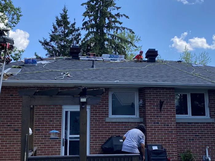 Bay Roofing and Exteriors Ltd. Picture 4