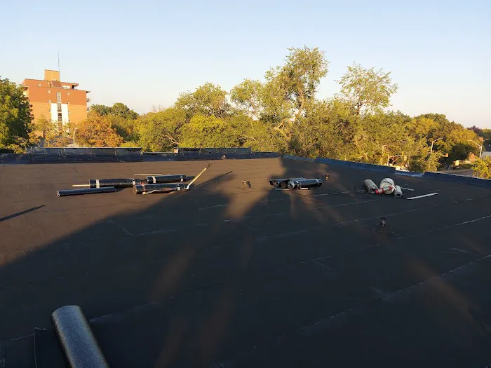 24roofer.ca Picture 6