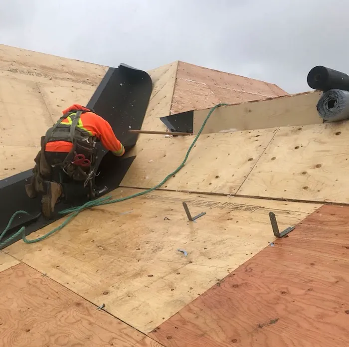 YSL Roofing Canada Picture 4
