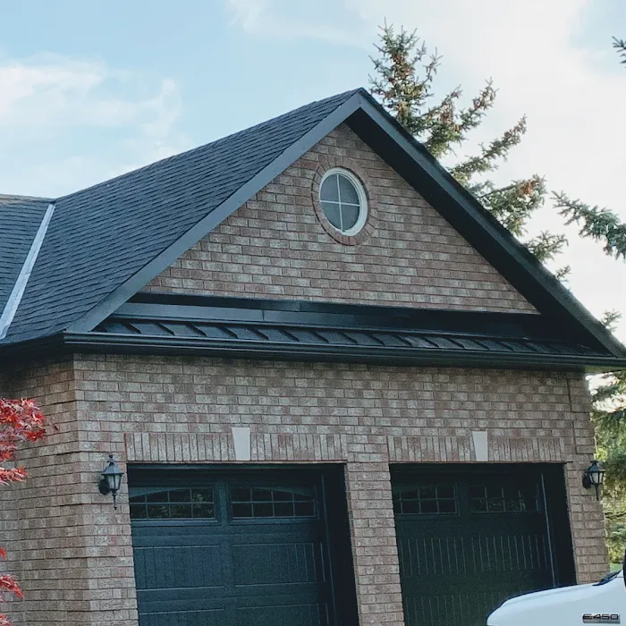 Canadian Roof Specialist Picture 11