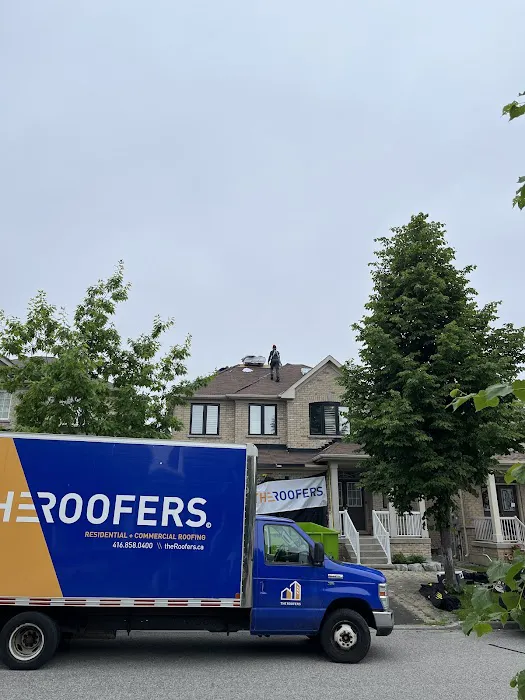 Canadian Roof Specialist Picture 7
