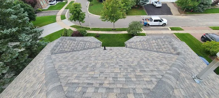 MCBM Roofing Services and Contracting LTD Picture 33