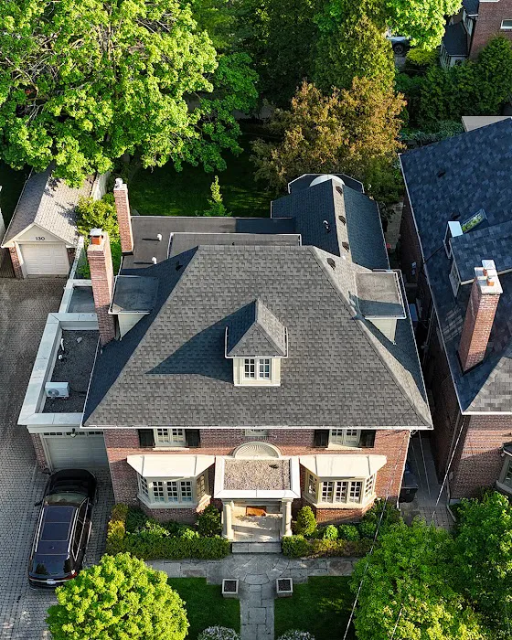 The Roofers Picture 9