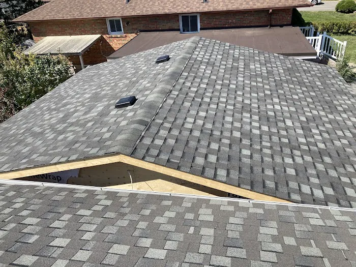 Lindum Roofers Inc. Picture 1