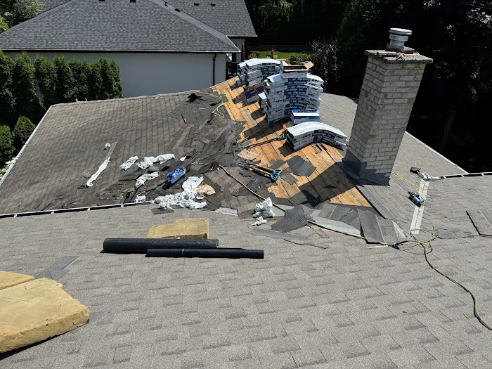 Lindum Roofers Inc. Picture 4