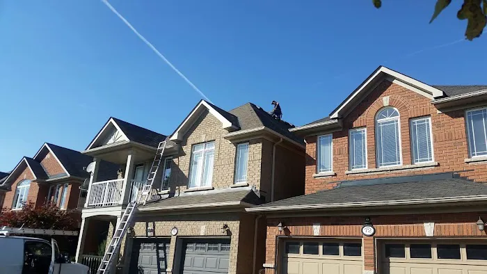 Lindum Roofers Inc. Picture 7