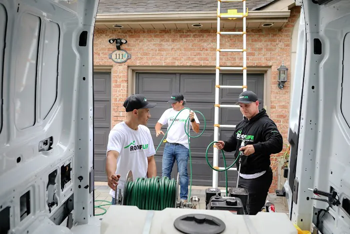 RoofLife Roofing Company Picture 3