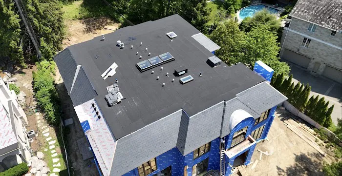 Jeem Custom Roofing Picture 4