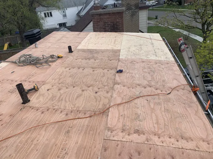 Valad roofing Picture 1