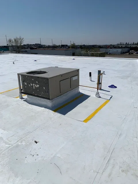 J & R Commercial Roofing Picture 1