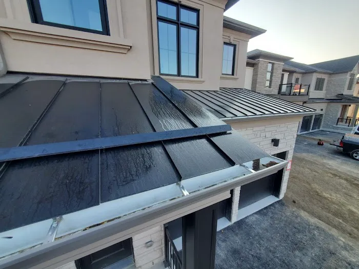 Donia Aluminum & Roofing Contractor Picture 2