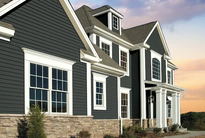 Rydel Roofing & Siding in Newmarket Picture 6