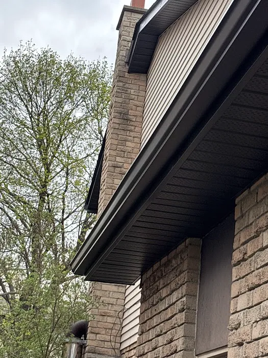 T. Simpson Roofing Picture 1