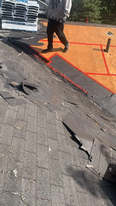 Capital Roofing Picture 1