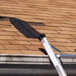 Top Signs Your Roof Has a Leak and What to Do About It in Canada