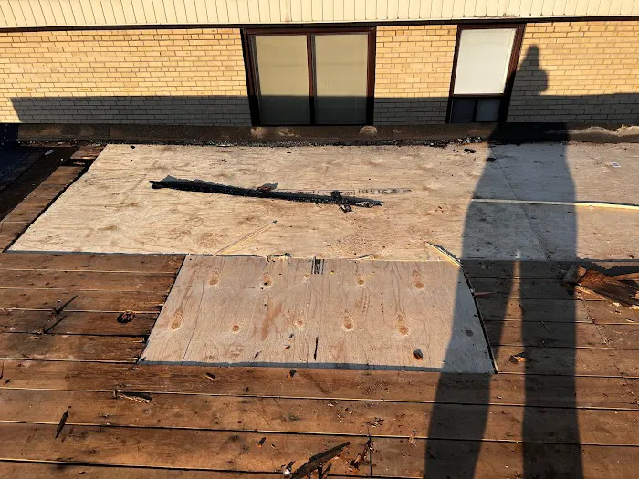 Tarcom Roofing Picture 2
