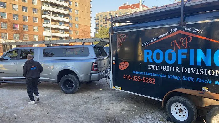 Roof & Insulation Expert Picture 2