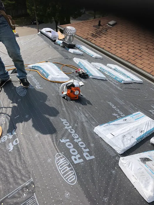 spark roofing inc. Picture 3