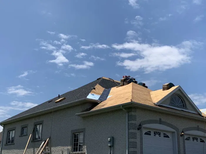 H&R Roofing Picture 4