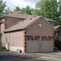 Bert Drury Roofing Services ico