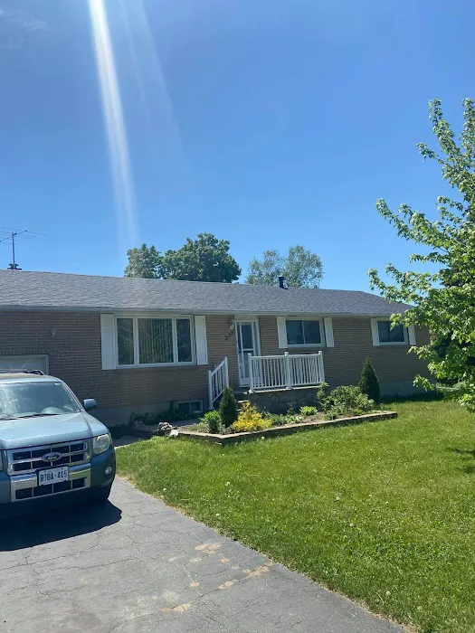 Peaks & Valleys Construction - All Kinds of Metal Roofing in Barrie, Ontario | Roof Repairs & Installation | FREE Estimates Picture 10