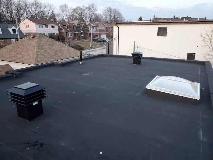 SALINA PRO ROOFING Picture 3