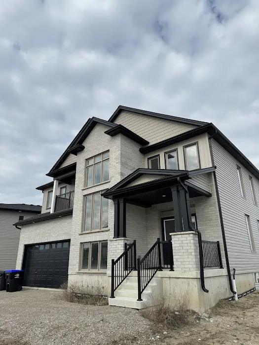 Rainer’s Siding and Roofing Picture 2