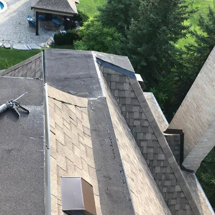 AZ Roofers Inc - Commercial Roofing & Flat Roofing Contractors in Caledon Picture 8