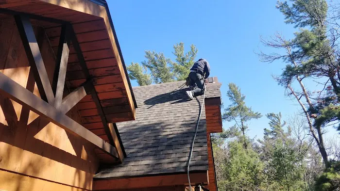 Ontario Royal Roofing Inc Picture 2