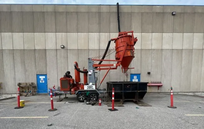 Roof Vacuuming - Ontario Disposal Bins Picture 3