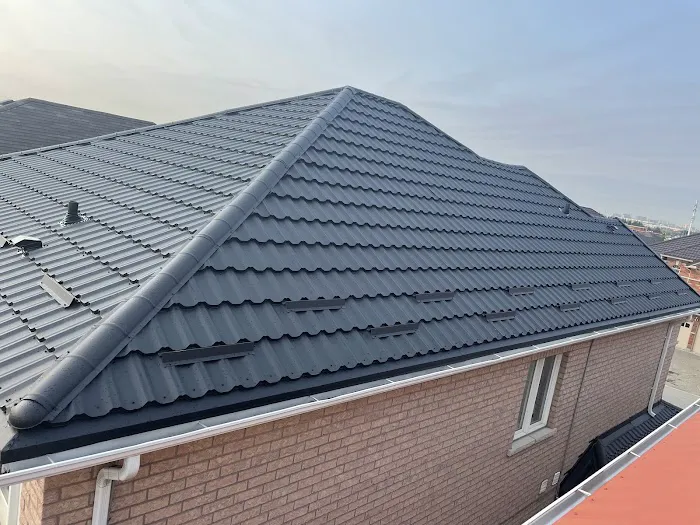 ELITE ROOFERS INC. Picture 9