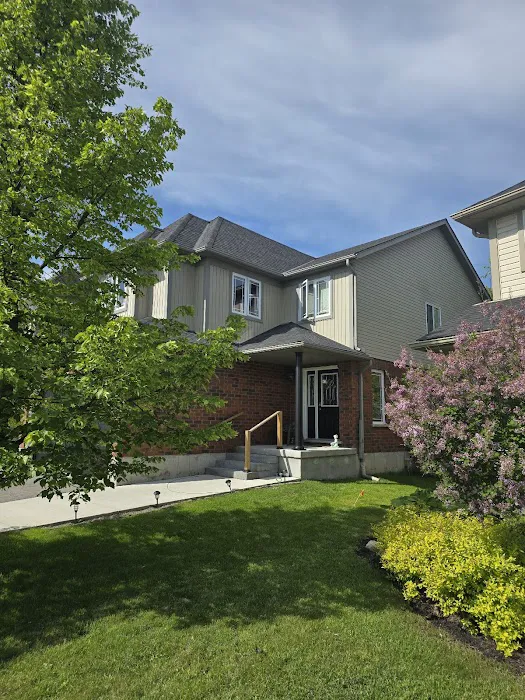 Gold Standard Exteriors - Orangeville, Caledon and Mono Roofing, Eavestrough and Siding Picture 6