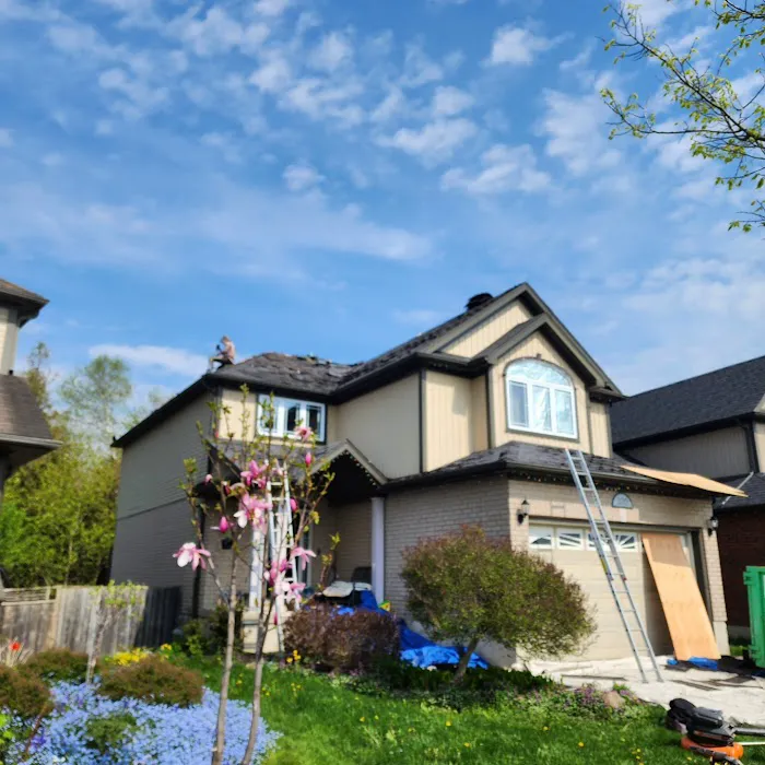 Gold Standard Exteriors - Orangeville, Caledon and Mono Roofing, Eavestrough and Siding Picture 9