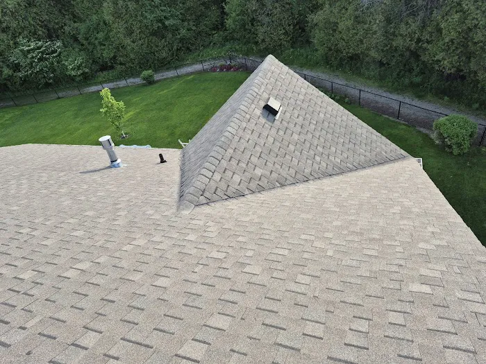 All Season Roofing, Orangeville: Roof Repair and maintenance Picture 10