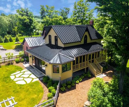 Sapphire Roofing Orangeville