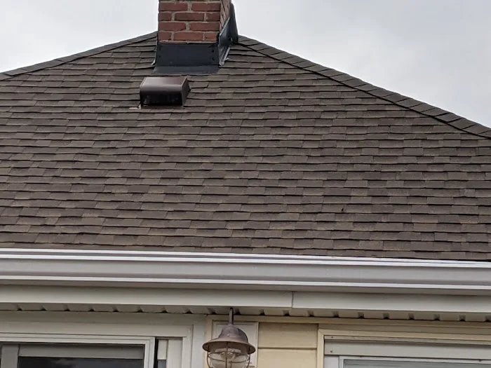 Brunet Exteriors Picture 6