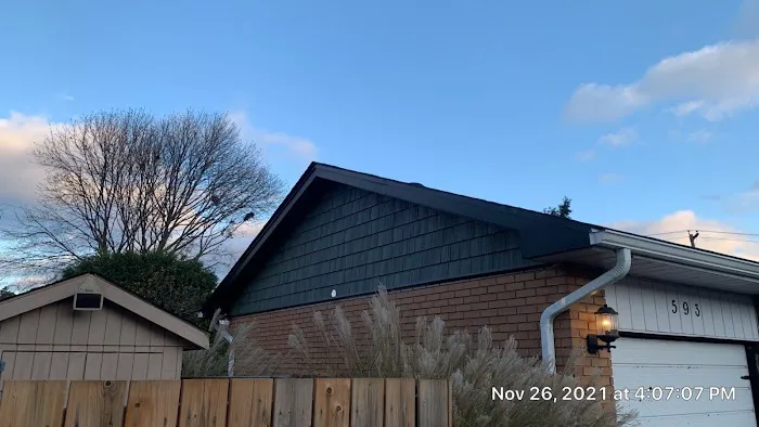 Custom Contracting Burlington Roofing & Eavestrough Repair Burlington Picture 6