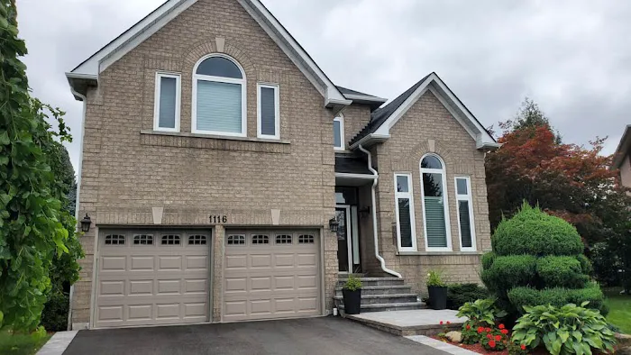 Studio Aluminum - Siding, Eavestrough, Roofing, Soffit & Fascia Picture 4