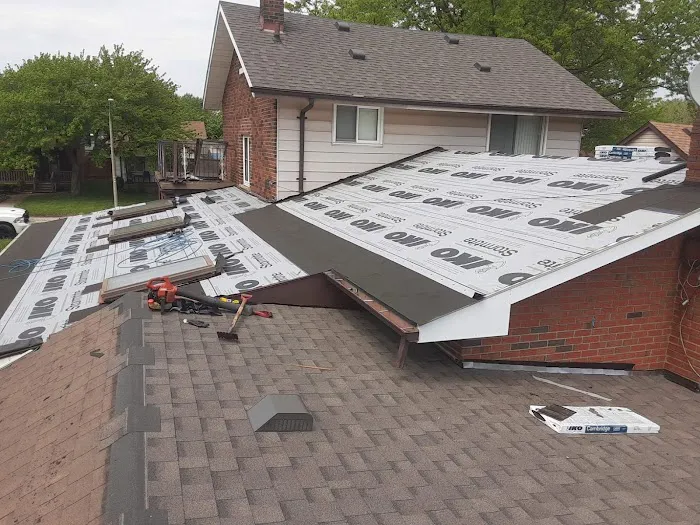 Ziter Roofing and Renovations Inc. Picture 2