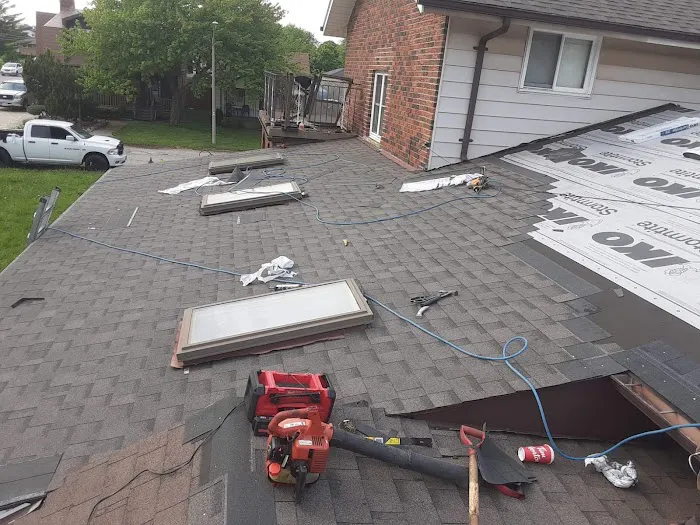 Ziter Roofing and Renovations Inc. Picture 6